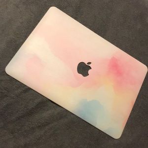 BRAND NEW MacBook Air 13” snap on cover.
